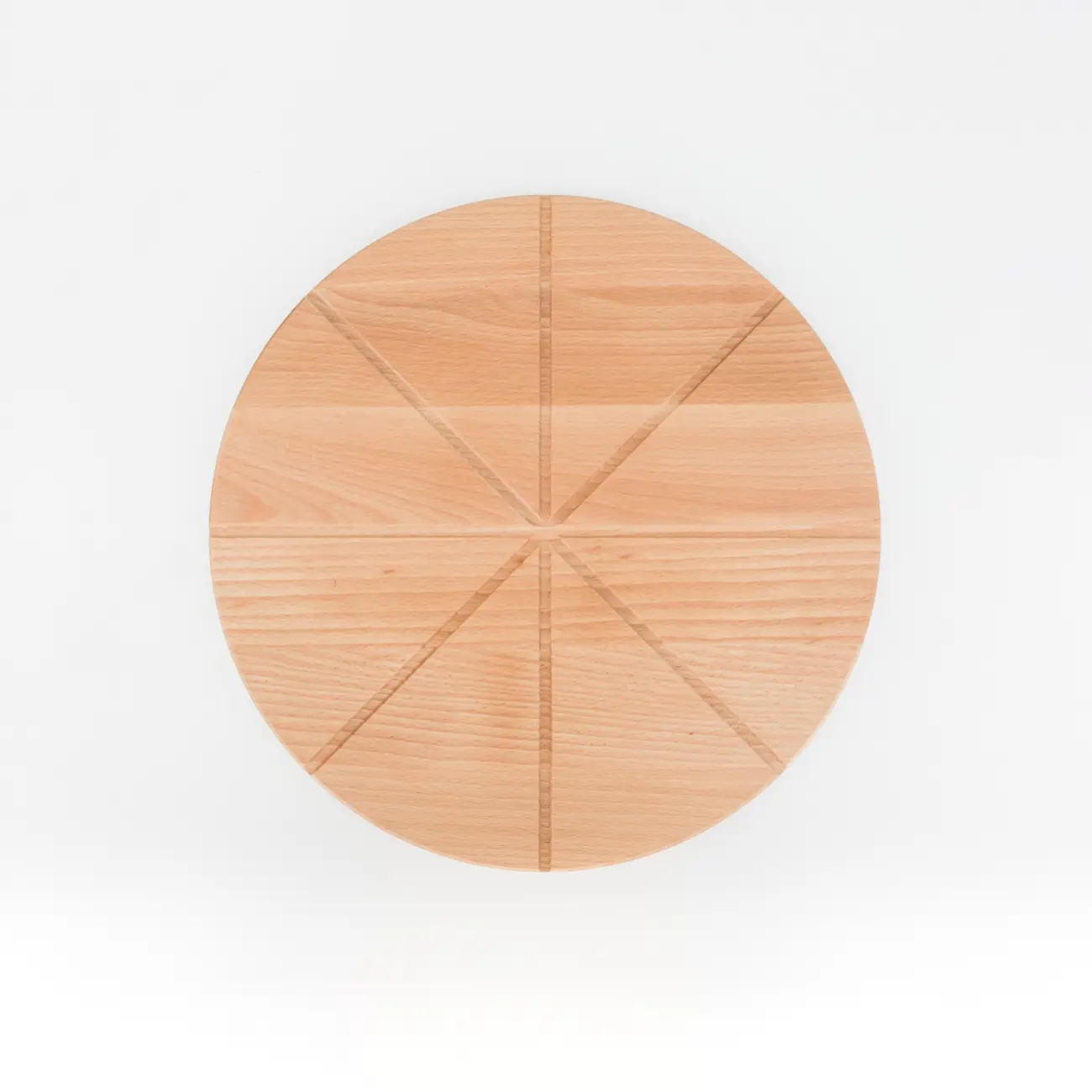 deska do pizzy okrągła podzielona rowkami na 8 równych części,round pizza board divided into 8 equal parts by grooves
