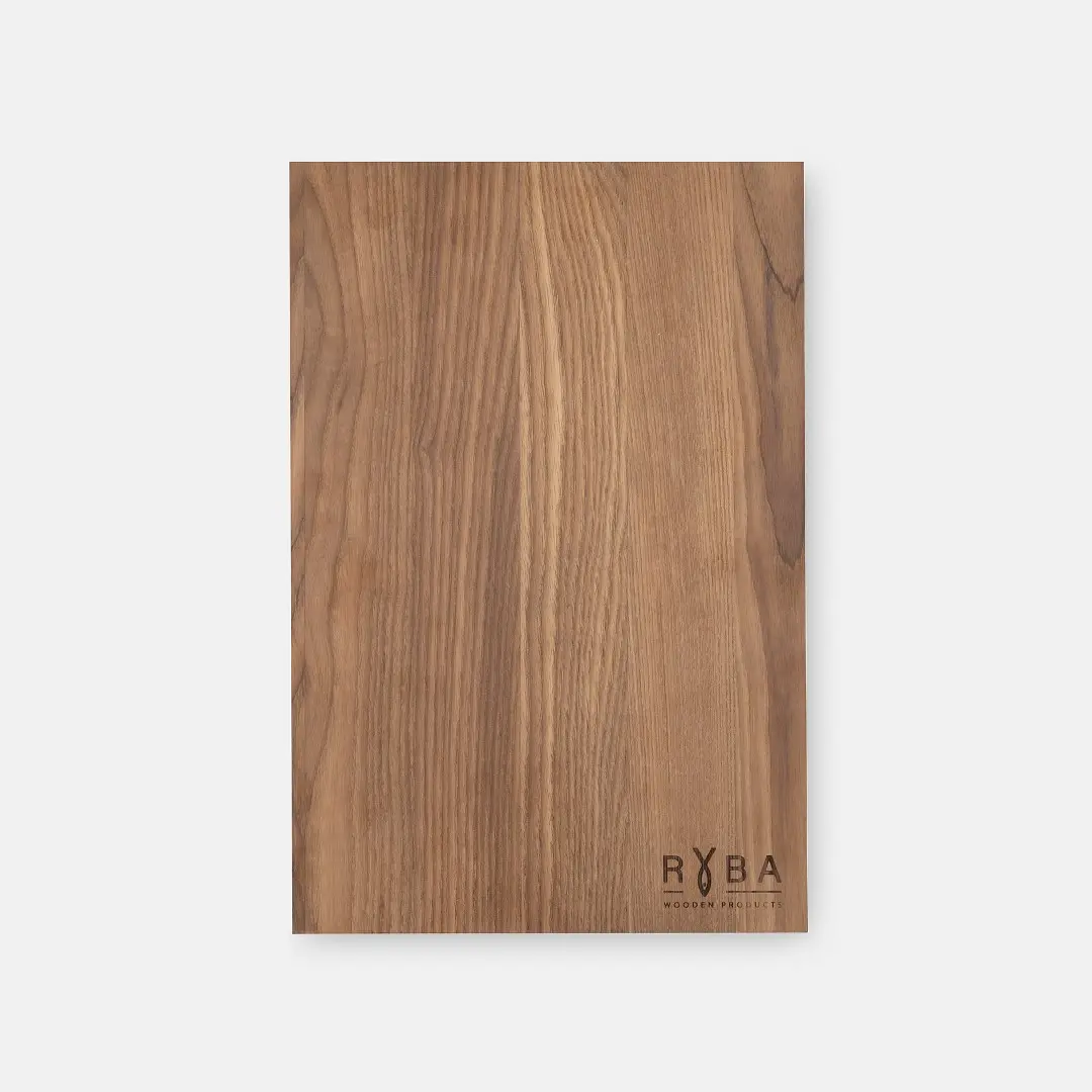 Termojesionowa solidna deska drewniana do krojenia wyprodukowana w Polsce,Solid thermoash cutting board manufactured in Poland