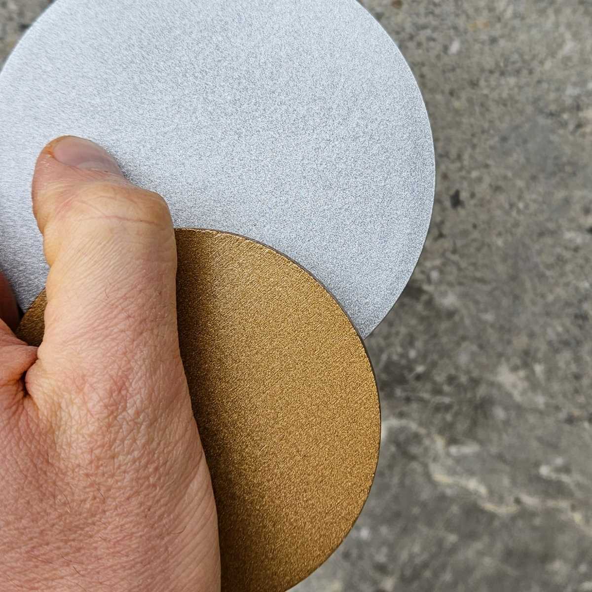 Kolorowe drewniane pokrywki,wieczka do świec producent polski , trwałe wykończenie lakierem, okrągłe przykrywki do świec,pokrywki drewniane na świece,Colorful wooden lids, candle caps, Polish manufacturer, durable varnish finish, round candle covers, wooden candle lids