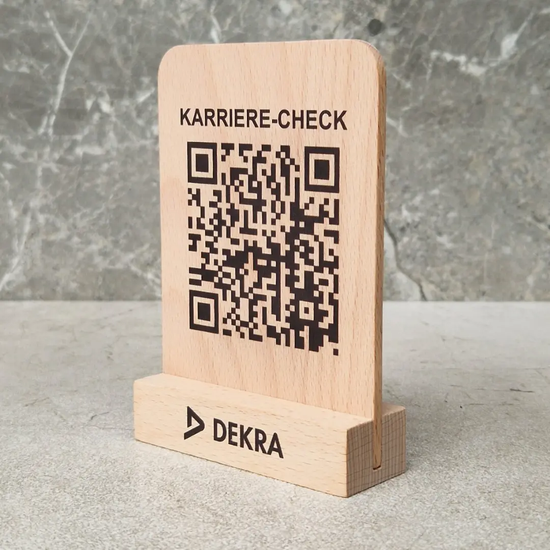 Drewniany stojak na menu do restauracji z nadrukiem na stół, Wooden menu stand with printing for restaurants to put on table