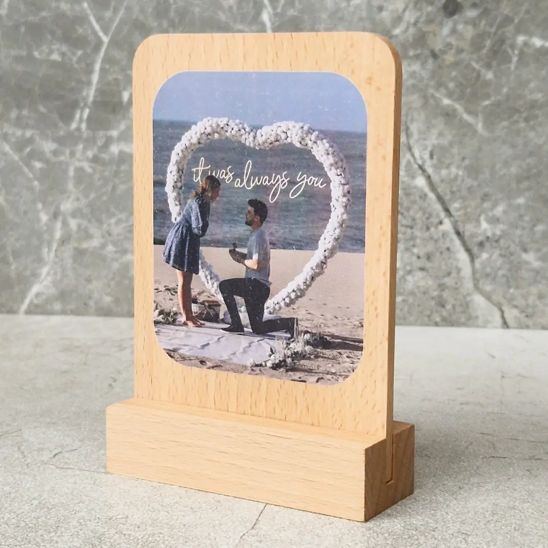 Stand ze zdjęciem z drewna, drewniany stojak na zdjęcia, drewniana podstawka na zdjęcie, personalizowany upominek,zdjęcie na drewnie, Photo stand, wooden photo stand, wooden photo holder, personalized gift, photo on wood