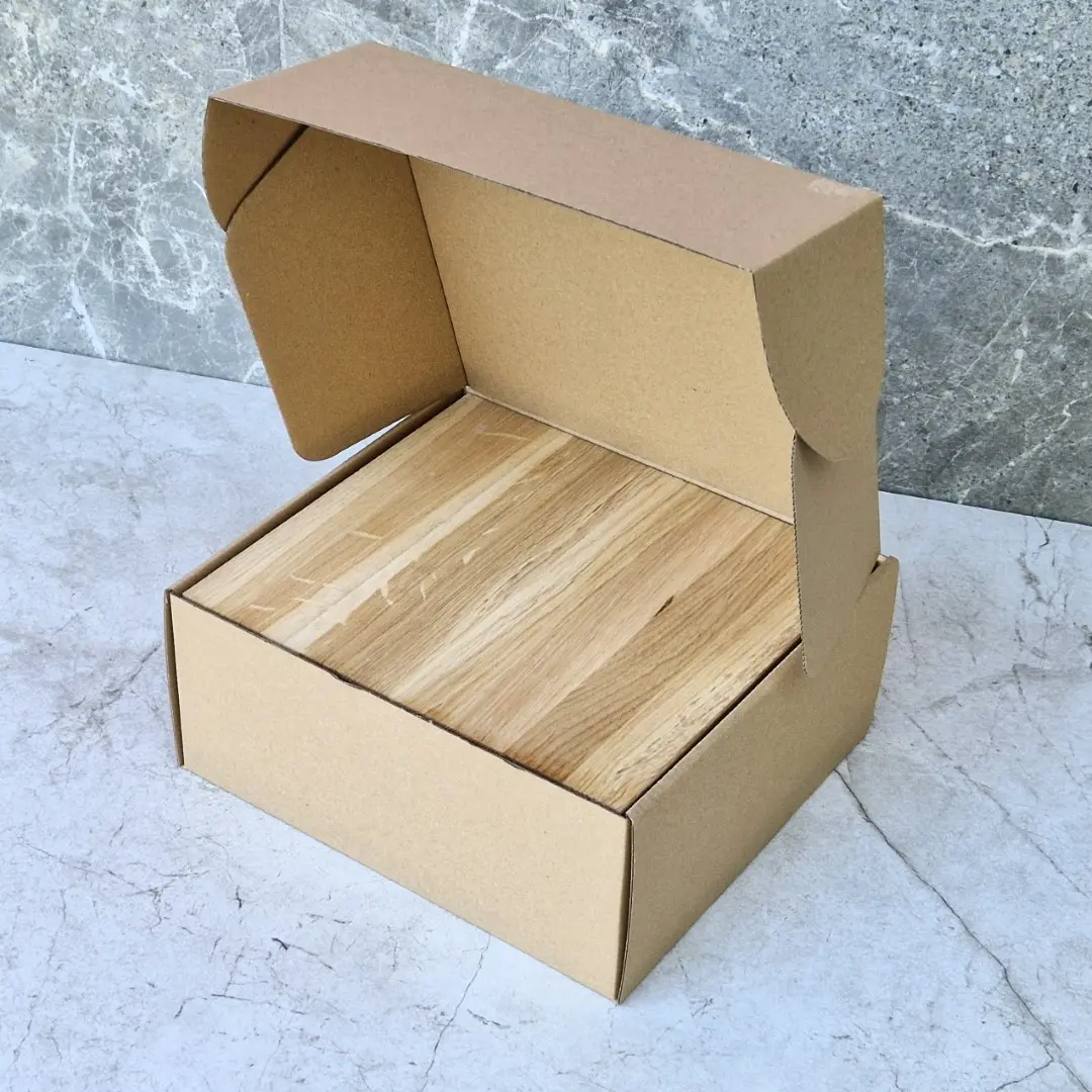 Gotowa do bezpiecznej wysyłki duża deska do krojenia dla restauracji,Large cutting board for restaurants, ready for safe shipping