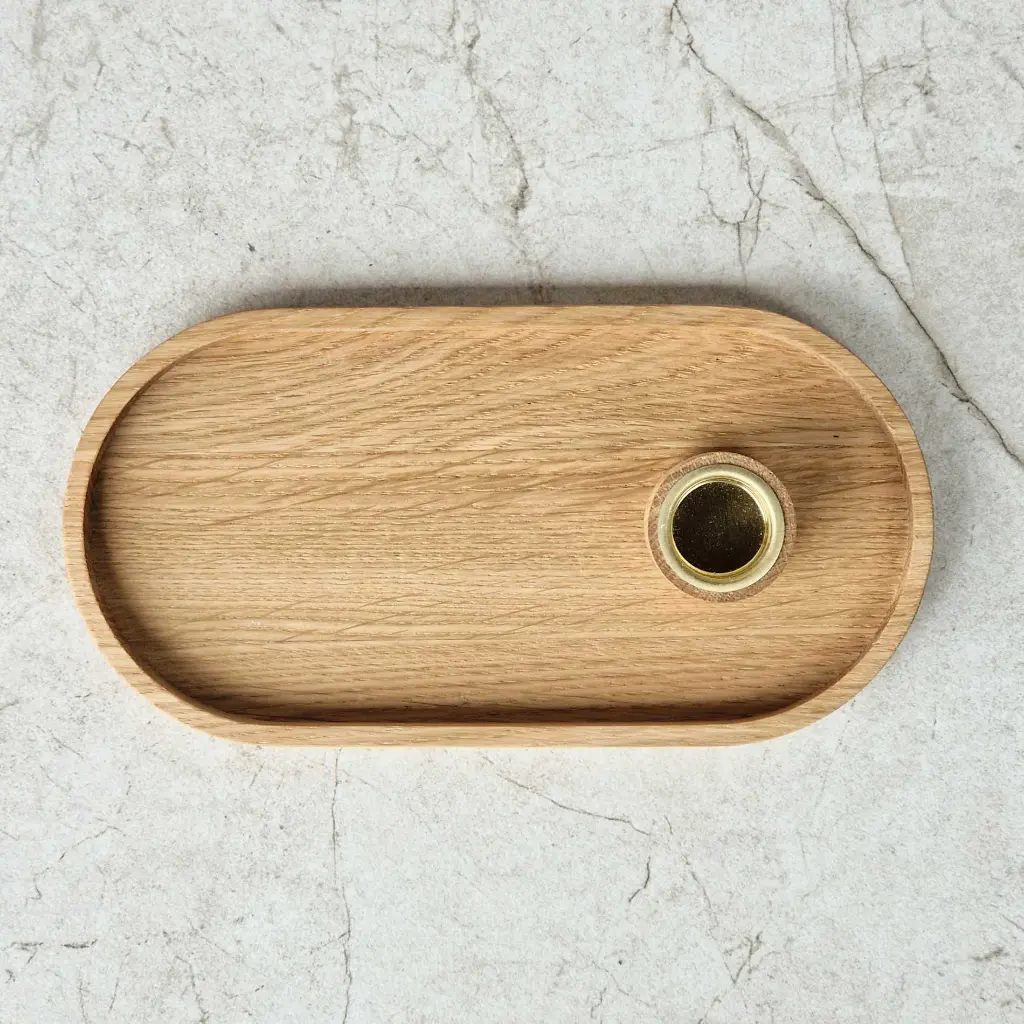 15-01-00922-H_1 drewniana tacka z miejscem na świecę dębowa wooden tray with handle holder oak.webp
