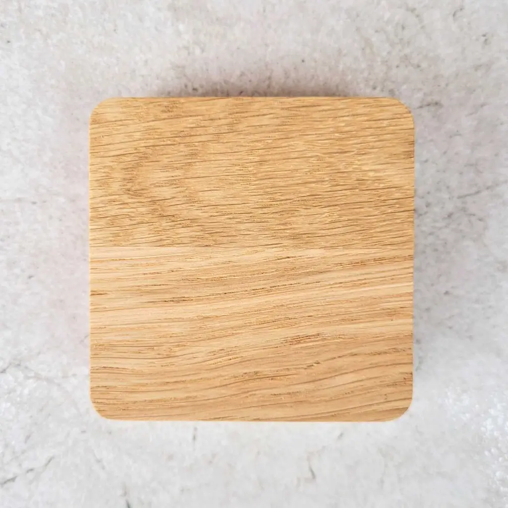 30-01-01160-L drewniana kostka QR menu dębowa, wooden QR code, menu cube oak.webp