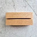 40-00-00833-01-H_1 drewniana podstawka pod kartki, menu, wizytówki bukowa, wooden card stand beech.webp
