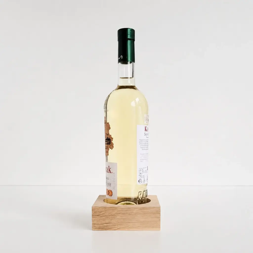 Oak wine stand 110x110x40mm