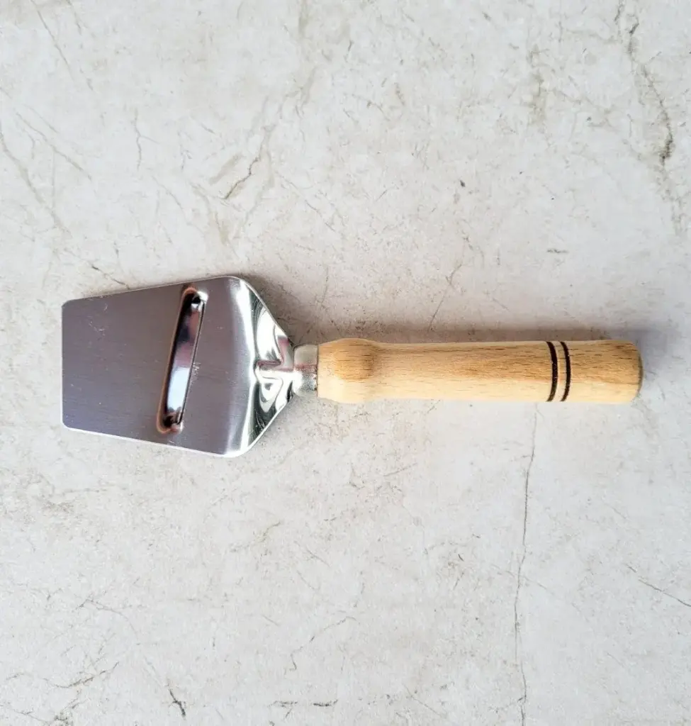 Beech cheese slicer 175x55x15mm