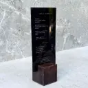 Podstawka na menu zaokrąglona dębowa 60x60x60mm ciemnobrązowa