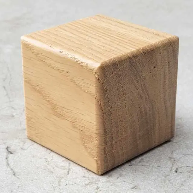 Oak cube with rounded edges 60x60x60mm varnished