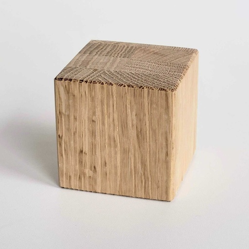 [DB40-00305-025207] Kostka fazowane krawędzie dębowa 60x60x60mm surowa