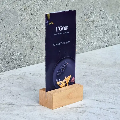 [BK40-00833-H-025305] Beech postcard stand 105x50x40mm