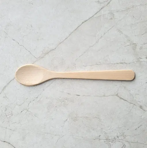 [01004-S-029464] Łyżka z płaską rączką bukowa 295x60x7mm