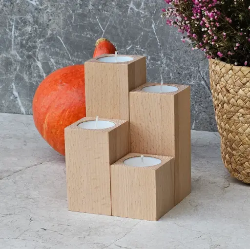 [BK50-00902-040665] Beech set of tealight stands 