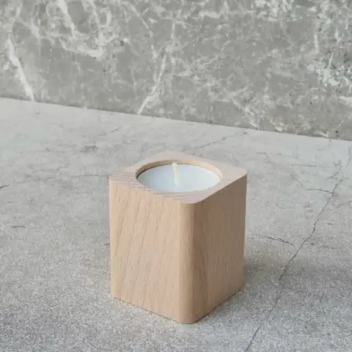 [BK50-00902-040675] Świecznik na tealight bukowy 60x50x50mm zaokrąglany