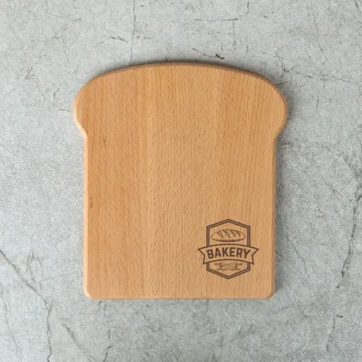 [BK15-01275-P-041894] Beech board toast sandwich shaped 220x200x15mm personalised